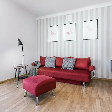 Rent Like - Aleja Solidarnosci 101a Warszawa